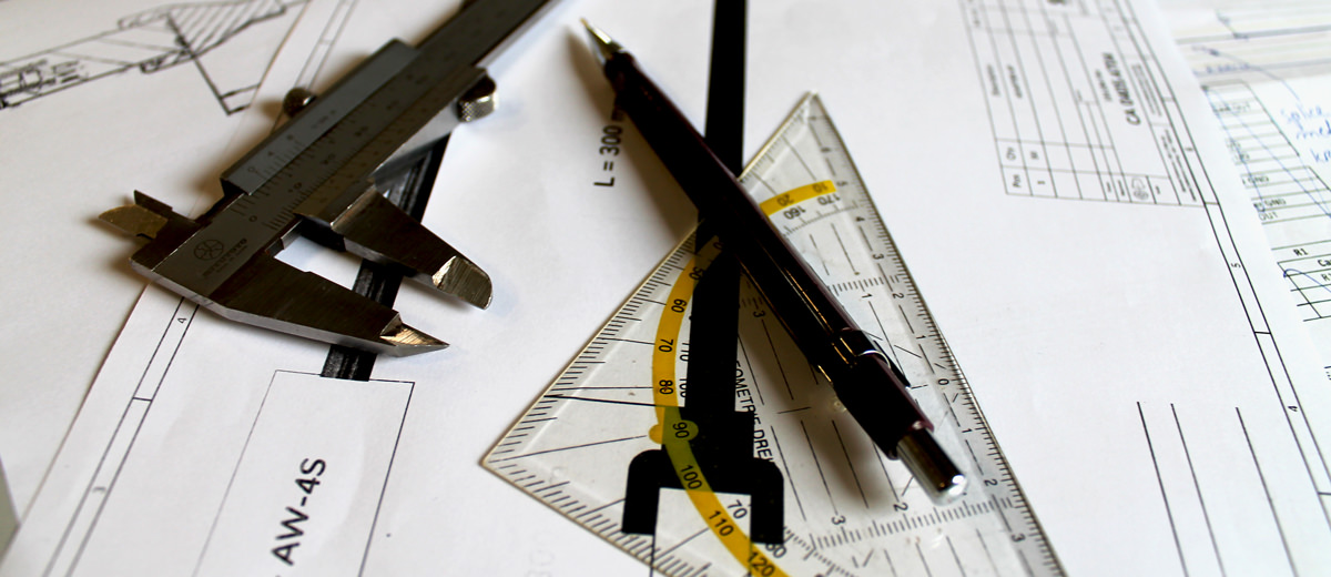 Teken en meetgereedschap op tekening